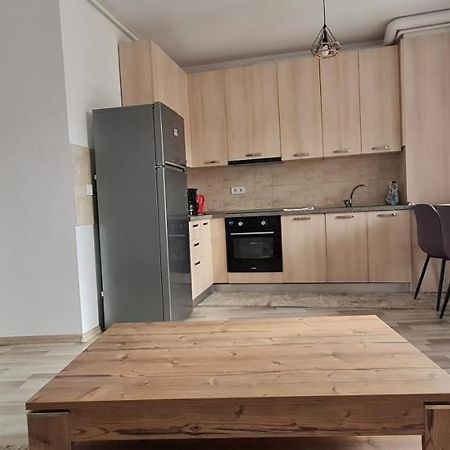 La Andrei Lägenhet Bistriţa Exteriör bild